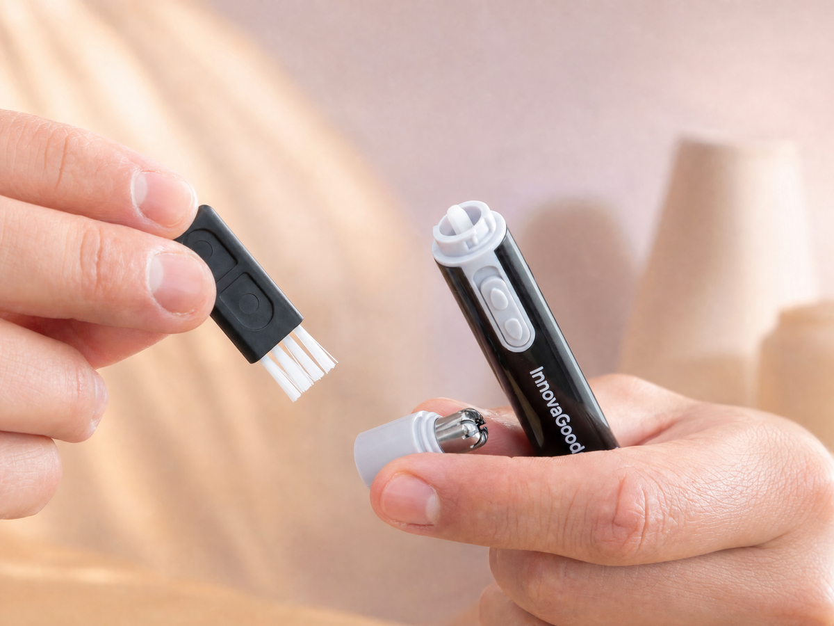 Nose and Ear Hair Trimmer